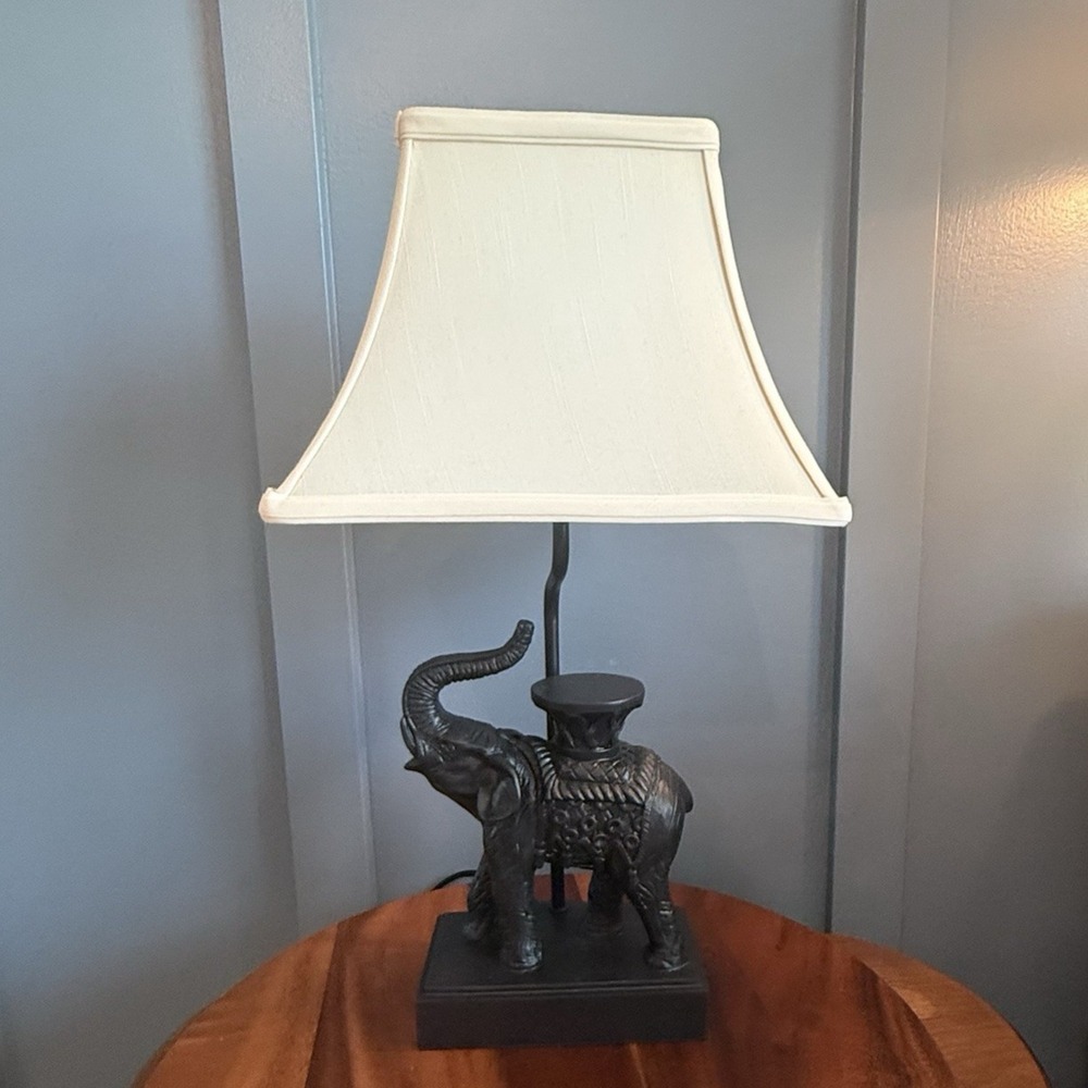 Vintage 21" Elephant Accent Lamp Hollywood Regency Boho Safari